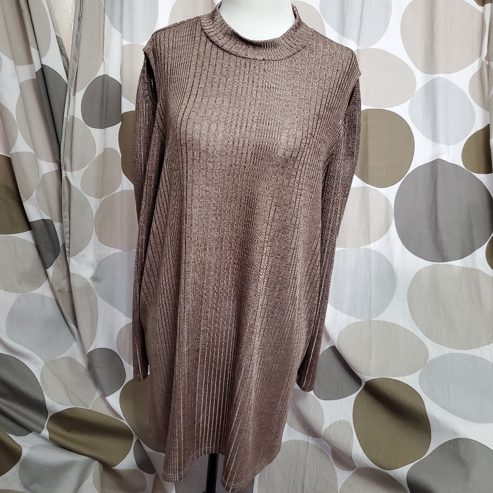 SIGNATURE COLLECTION Long-sleeved Top